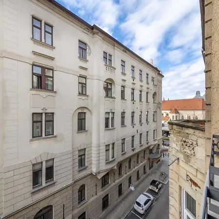 Апартаменты Anastasia 2 Bedrooms On Vaci Utca Будапешт