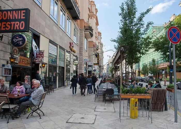 Anastasia 2 Bedrooms On Vaci Utca *
