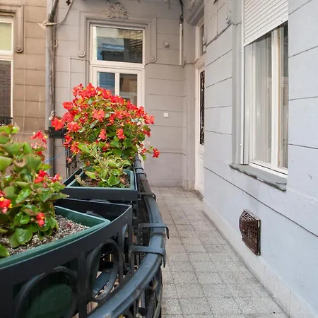 Anastasia 2 Bedrooms On Váci Utca Budapest